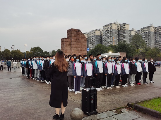 说明: C:\Users\Administrator\Desktop\金年会jinnianhuicom举行升国旗仪式\金年会jinnianhuicom举行升国旗仪式\f556a97397e7940efdd7e1d8e7bf45c.jpg