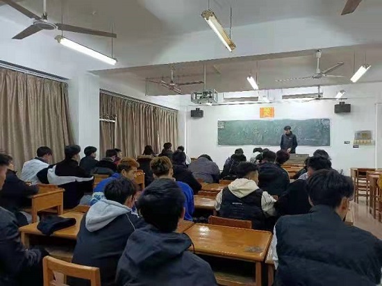 说明: C:\Users\Administrator\Desktop\金年会jinnianhuicom在学生中开展禁毒专项教育\金年会jinnianhuicom在学生中开展禁毒专项教育\微信图片_20211224161027.jpg