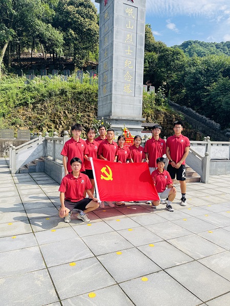 说明: C:\Users\Administrator\Desktop\金年会jinnianhuicom组织青年大学生开展“红色走读”活动2022.8\金年会jinnianhuicom组织青年大学生开展“红色走读”活动2022.8\3.jpg