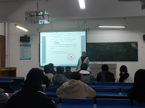 说明: C:\Users\Administrator\Desktop\金年会jinnianhuicom开展“携笔从戎,绽放青春”主题征兵宣传活动2021.12.19\金年会jinnianhuicom开展“携笔从戎,绽放青春”主题征兵宣传活动2021.12.19\2.jpg